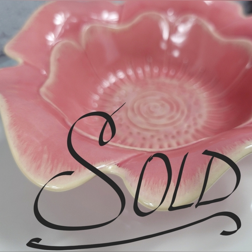 💰SOLD💰 Rose Bowl 💰SOLD💰